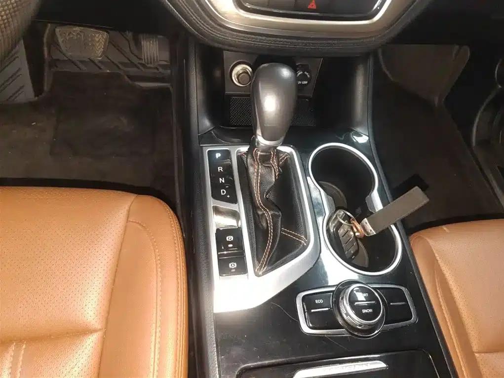 Changan CS95 2017 2.0T 2WD Smart Edition — миниатюра 14