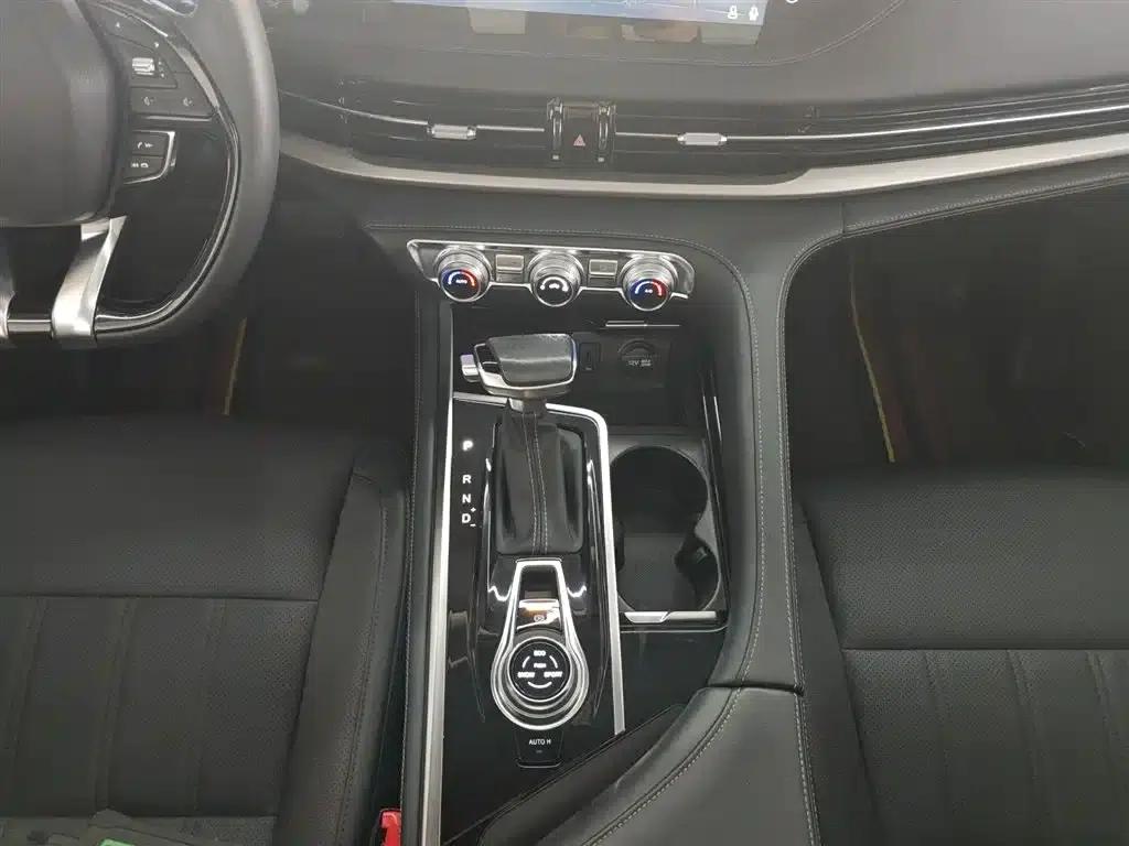 Changan CS95 2019 2.0T 2WD Luxury Edition — миниатюра 14