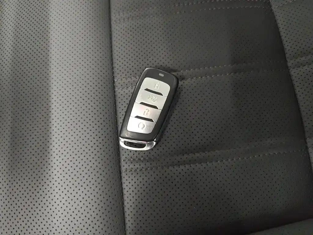 Changan CS95 2019 2.0T 2WD Luxury Edition — миниатюра 9