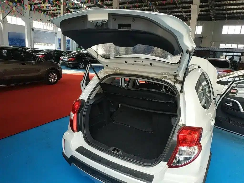 Changan CX20 2014 1.4L Manual Sport Edition (National IV Emission Standard) — миниатюра 15