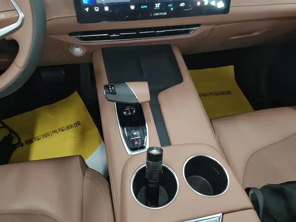 Changan UNI-Z 2025 1.5T Luxury Edition — миниатюра 14