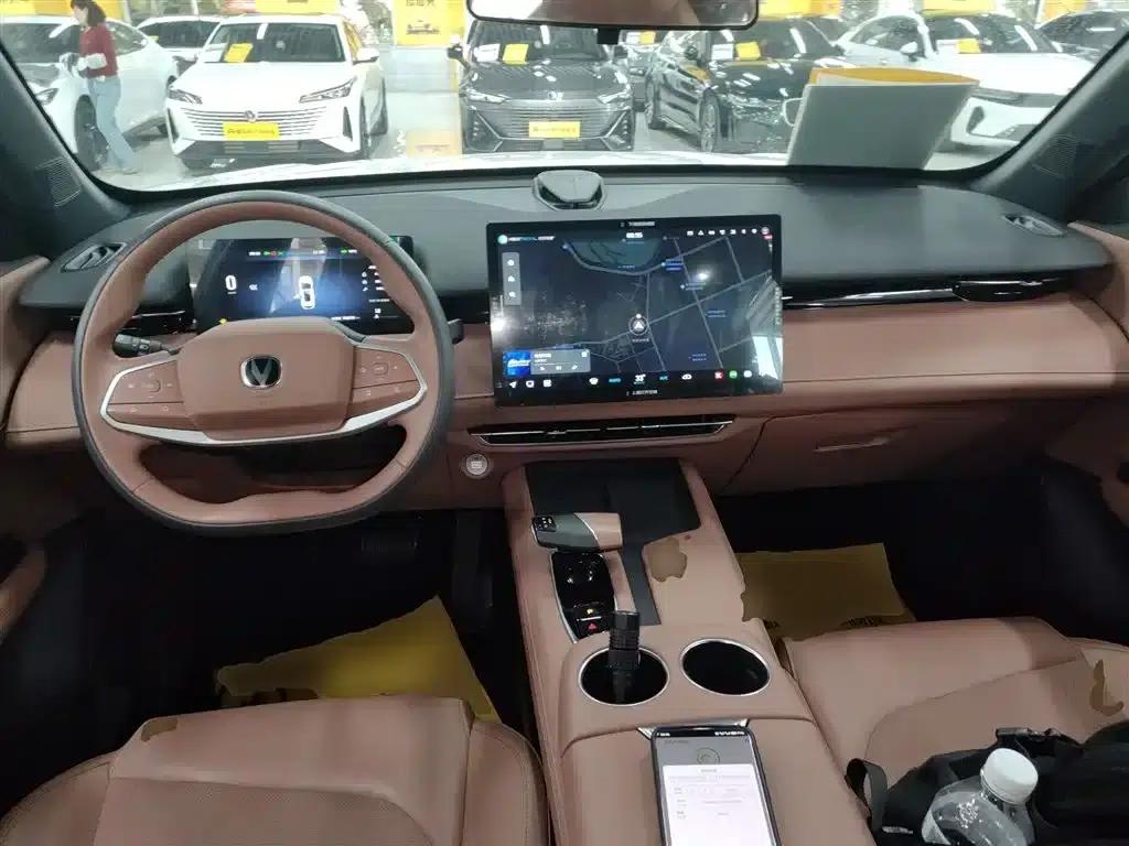 Changan UNI-Z 2025 1.5T Luxury Edition — миниатюра 10