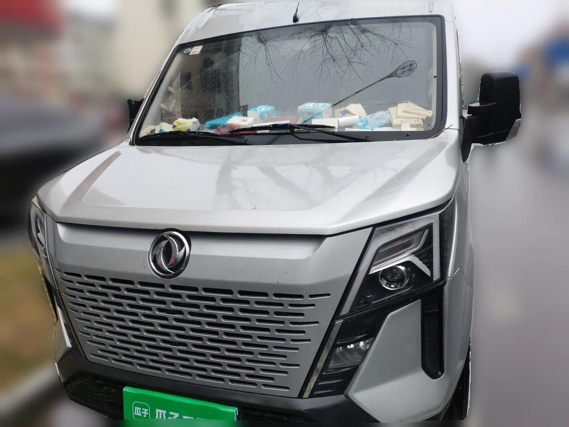 Dongfeng Yufeng 2023 V9+ 2.0T Manual Front-Drive Multi-Function Short-Chassis Mid-Height 5/6-Seater — миниатюра 2