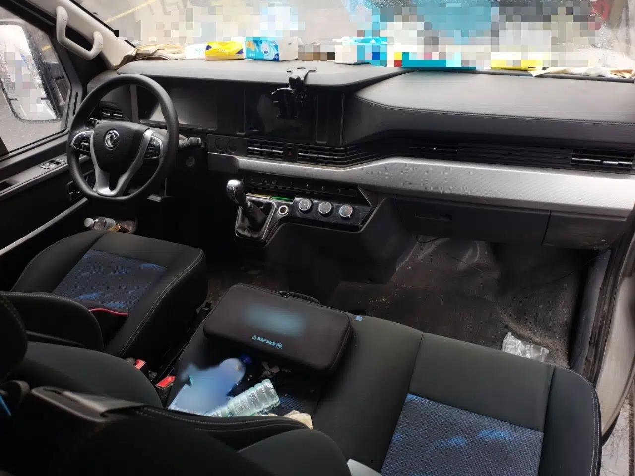Dongfeng Yufeng 2023 V9+ 2.0T Manual Front-Drive Multi-Function Short-Chassis Mid-Height 5/6-Seater — миниатюра 18