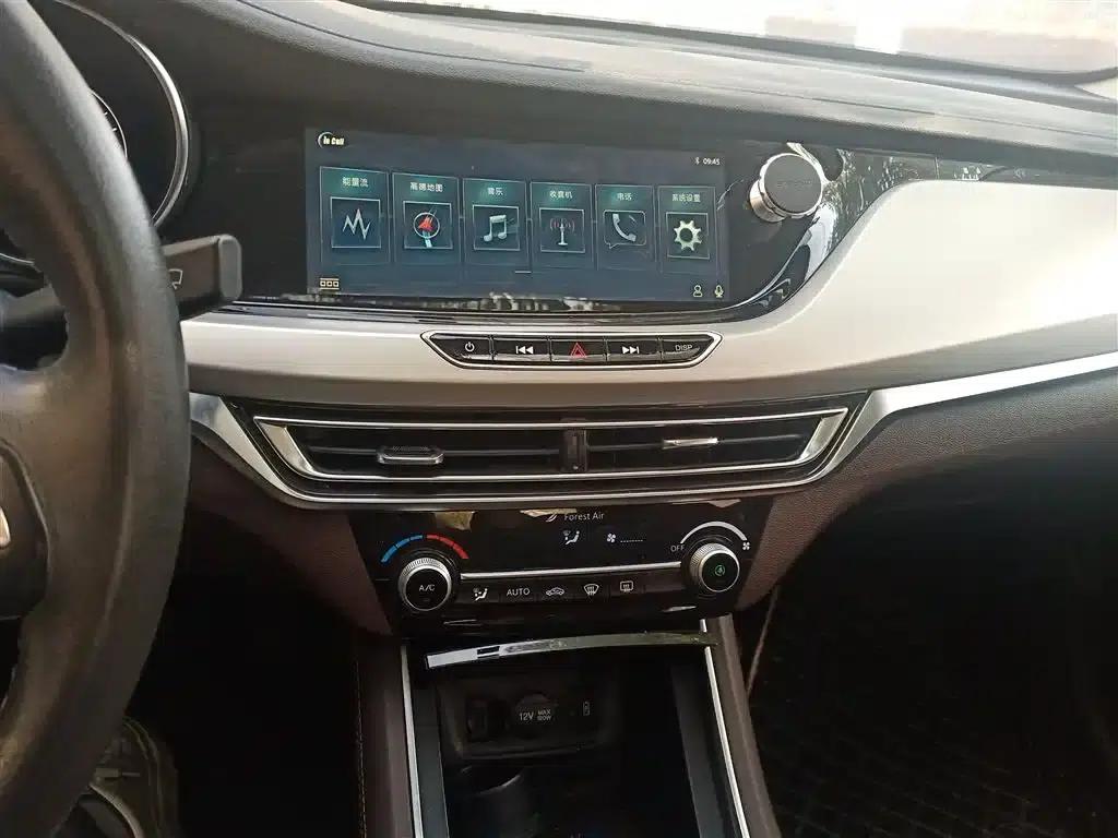 Changan Eado New Energy 2019 EV460 Shared Edition — миниатюра 13