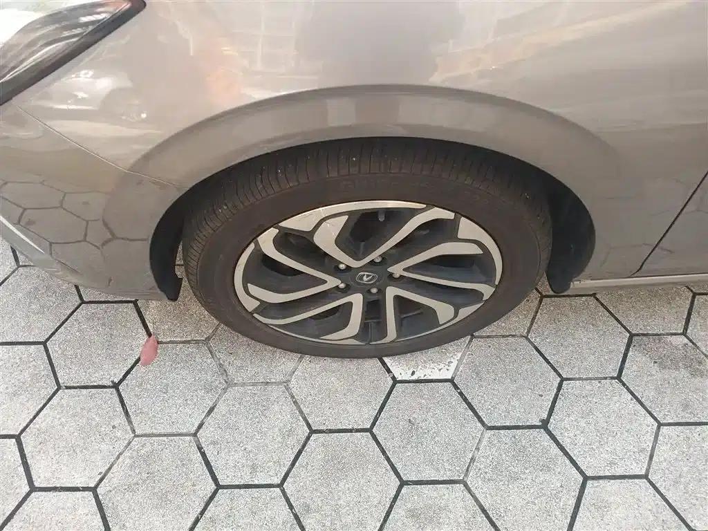 Changan Eado New Energy 2019 EV460 Shared Edition — миниатюра 23
