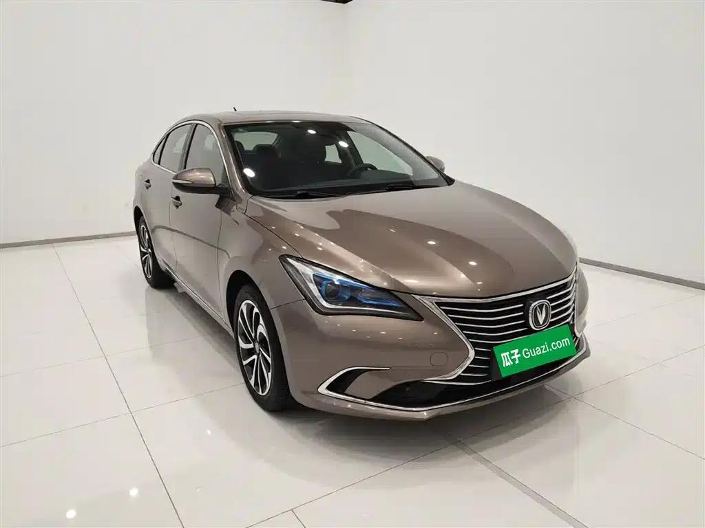 Changan Eado New Energy 2019 EV460 Shared Edition — миниатюра 4