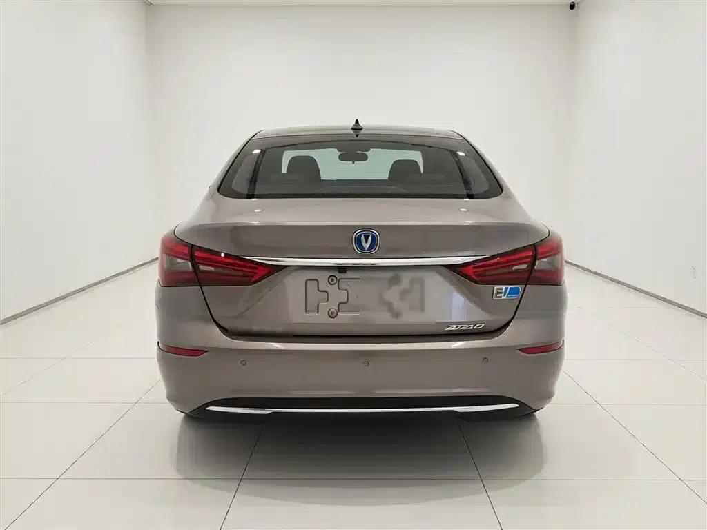 Changan Eado New Energy 2019 EV460 Shared Edition — миниатюра 6