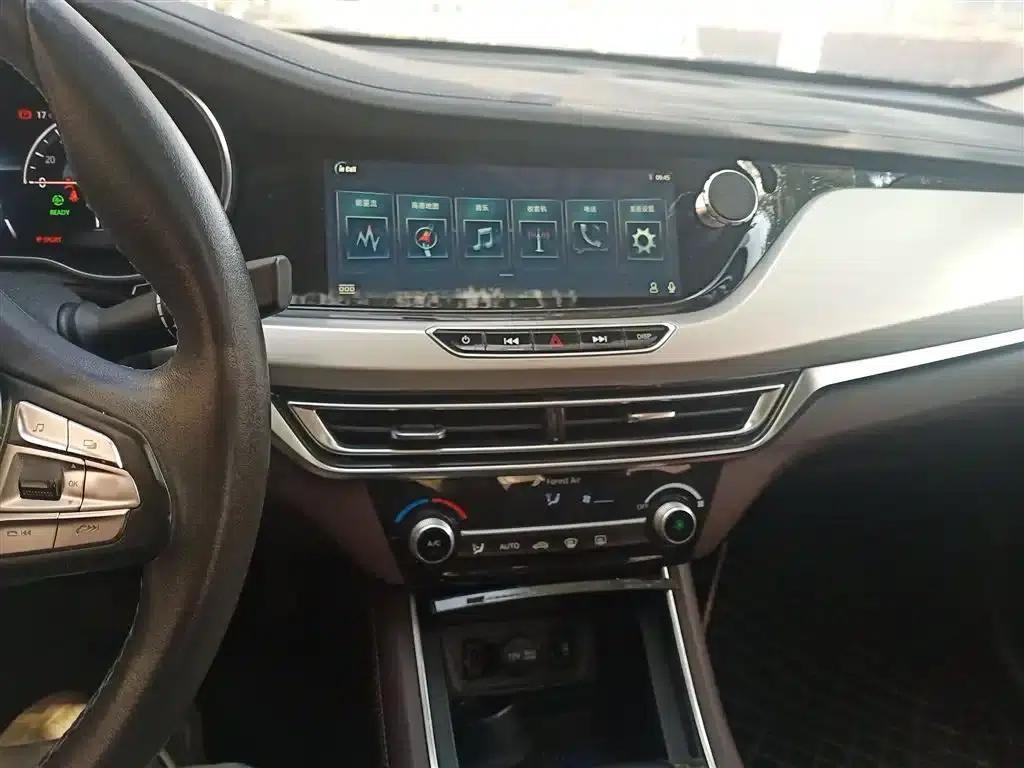 Changan Eado New Energy 2019 EV460 Shared Edition — миниатюра 10