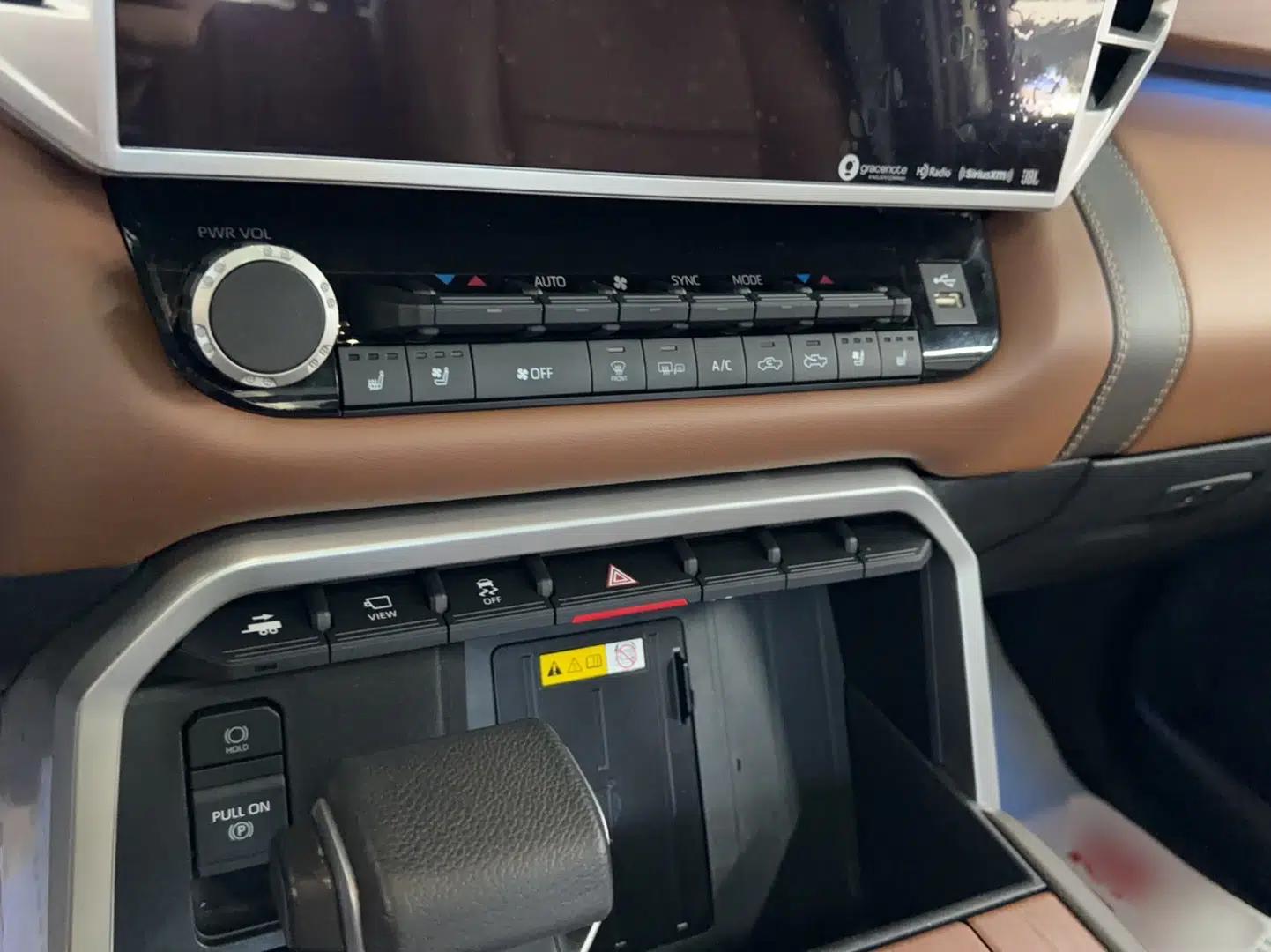 Toyota Tundra  — миниатюра 16