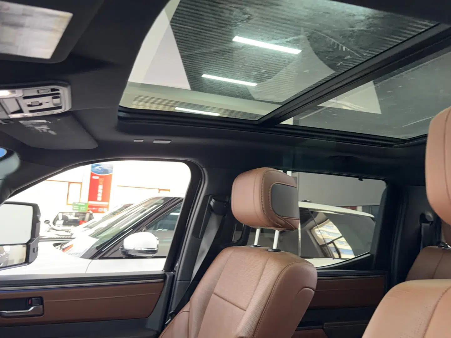Toyota Tundra  — миниатюра 7