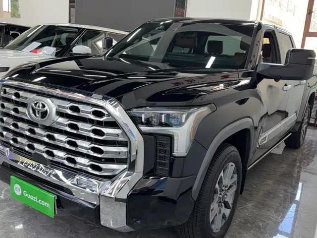 Toyota Tundra 