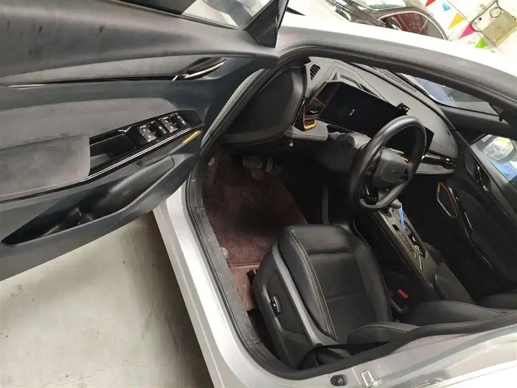 Changan Oushang X5 PLUS 2023 Facelift 1.5T DCT Premium Edition — миниатюра 16