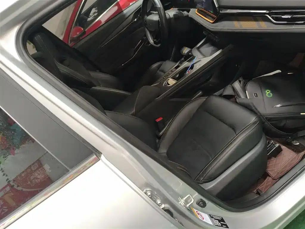 Changan Oushang X5 PLUS 2023 Facelift 1.5T DCT Premium Edition — миниатюра 25