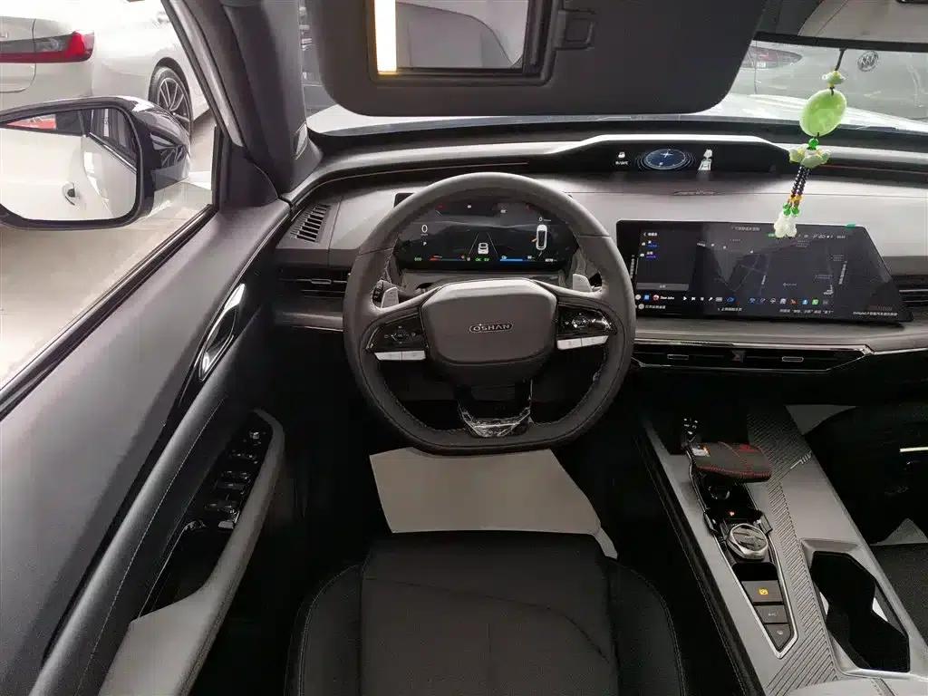 Changan Oushang Z6 New Energy 2023 Model, Smart Electric iDD 150KM Flagship PLUS Smart Parking Edition — миниатюра 11