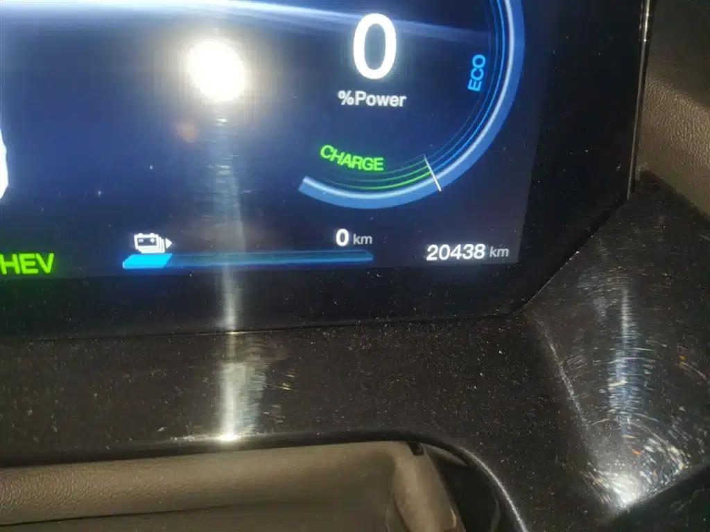 Changan Oushang Z6 New Energy 2022 Blue Whale iDD 150KM Flagship PLUS — миниатюра 5