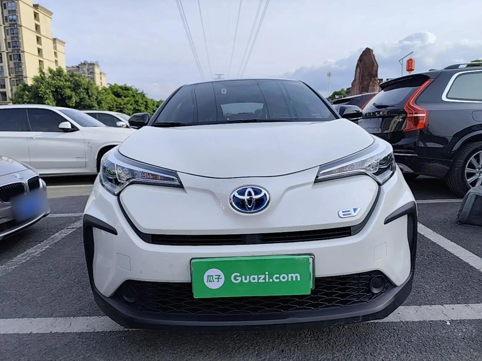 Toyota C-HR EV 2020 Leading Edition — миниатюра 2