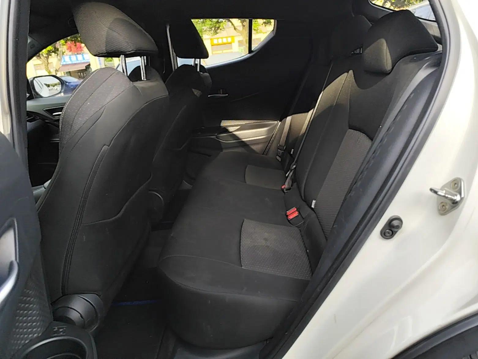 Toyota C-HR EV 2020 Leading Edition — миниатюра 20