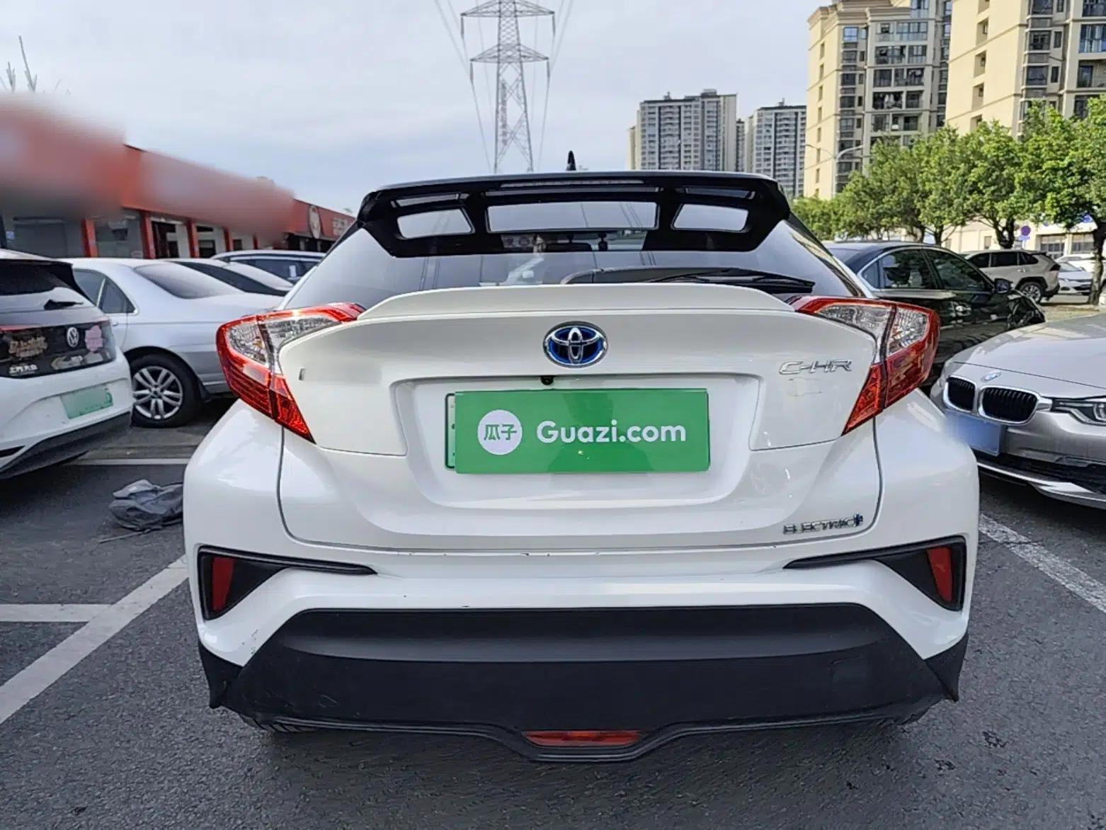 Toyota C-HR EV 2020 Leading Edition — миниатюра 5