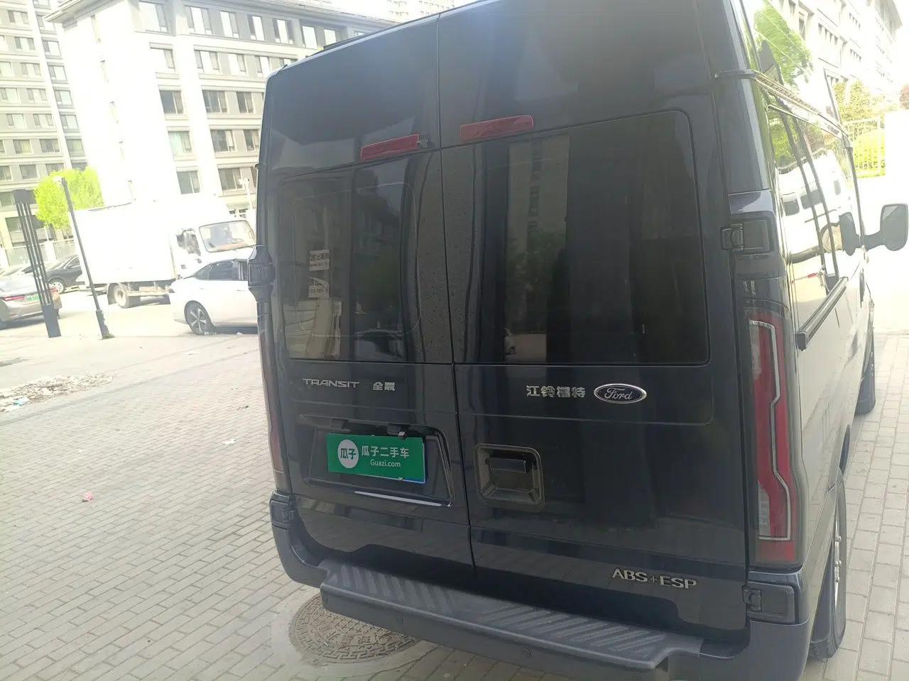 Ford Transit Custom 2021 2.2T Manual Logistics Vehicle Pro Short Wheelbase 6-Seater Mid-Roof China VI Standard — миниатюра 5