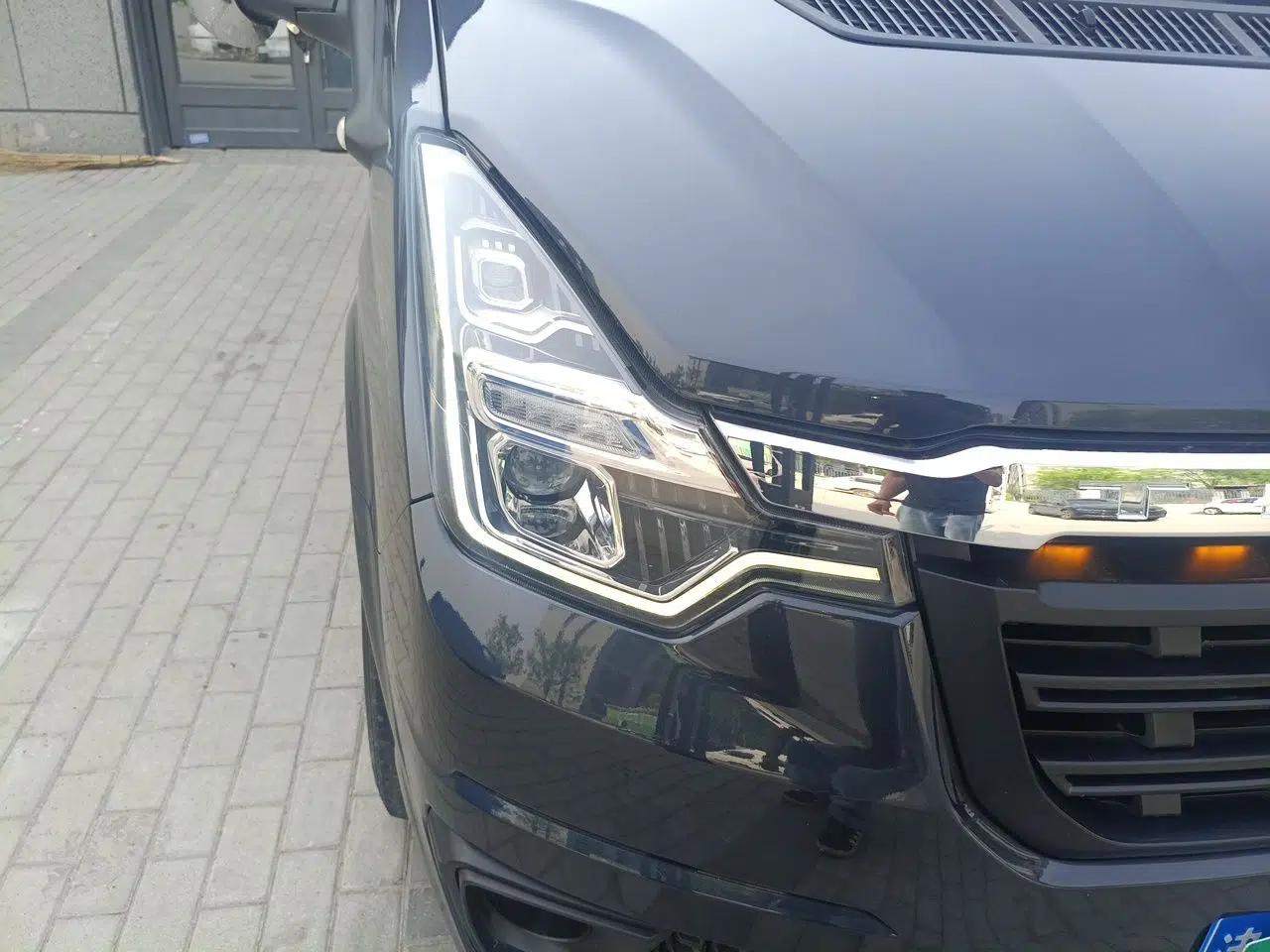 Ford Transit Custom 2021 2.2T Manual Logistics Vehicle Pro Short Wheelbase 6-Seater Mid-Roof China VI Standard — миниатюра 7