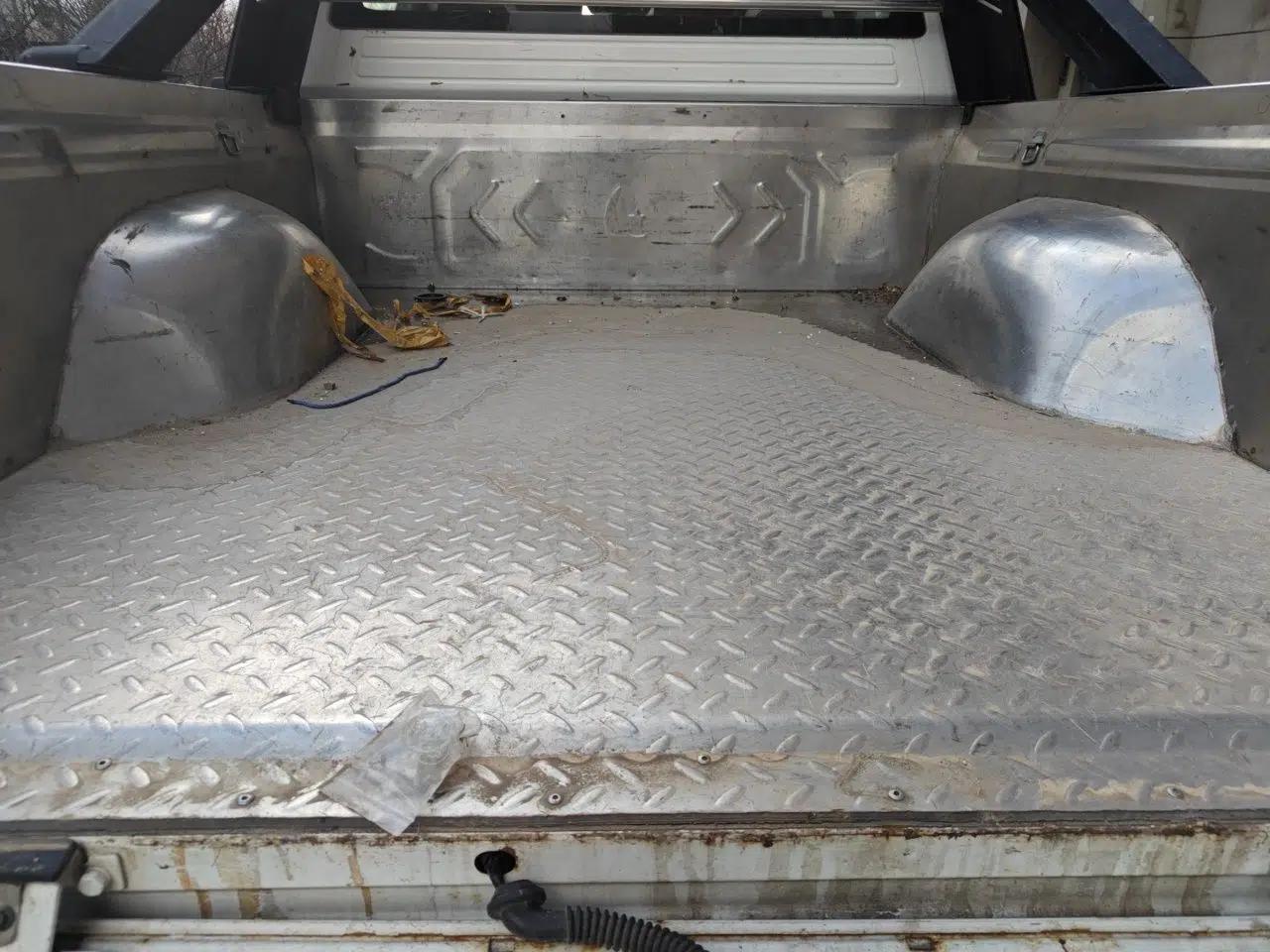 Foton General G9 2021 2.0T Armored Great General Manual 4x4 Leisure Edition Enjoyment Model Long Bed 4G20TI5 — миниатюра 20