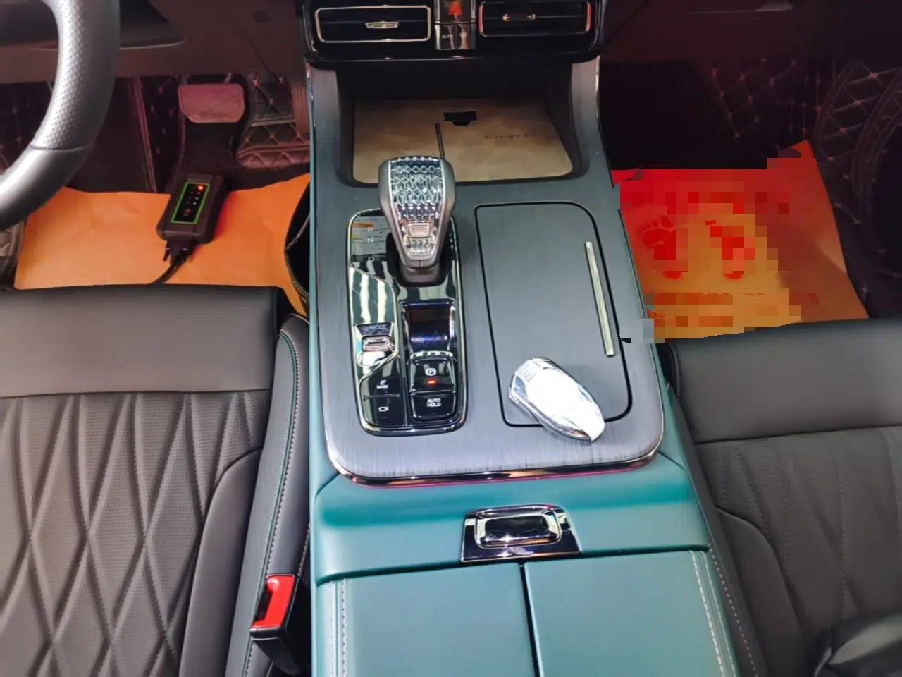 GAC Trumpchi ES9 2024 PHEV 143km Pro — миниатюра 17