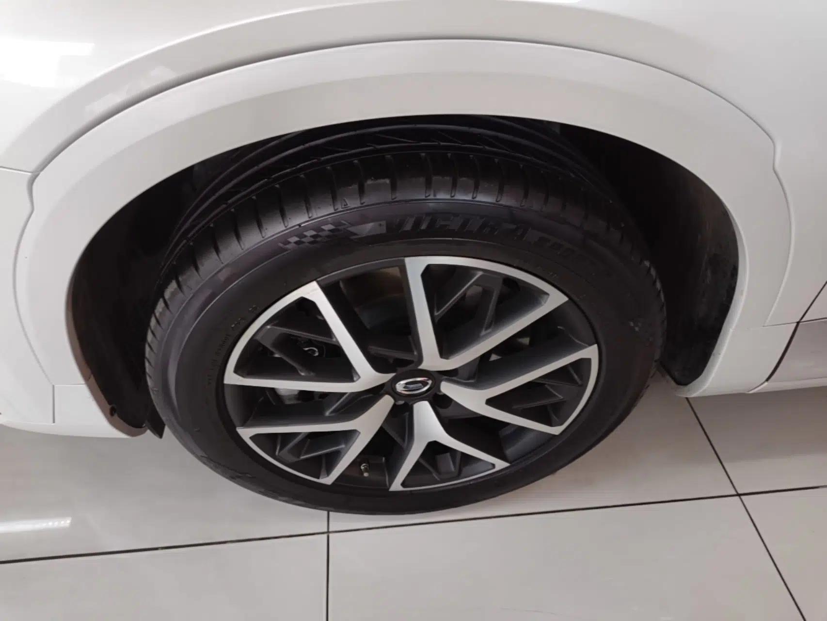 GAC Trumpchi ES9 2024 PHEV 143km Pro — миниатюра 8