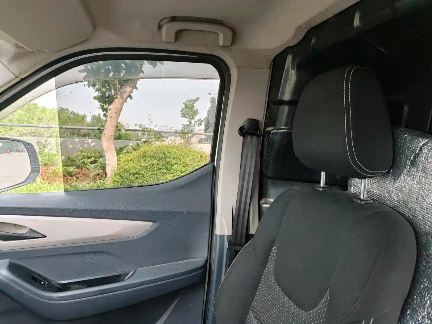 Maxus EV30 2022: Pure Electric Intelligent Logistics Expert - Long Wheelbase Guoxuan — миниатюра 10