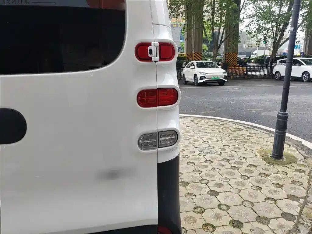 Dana V1 2025 Low-Roof Multi-functional Version 42kWh — миниатюра 24