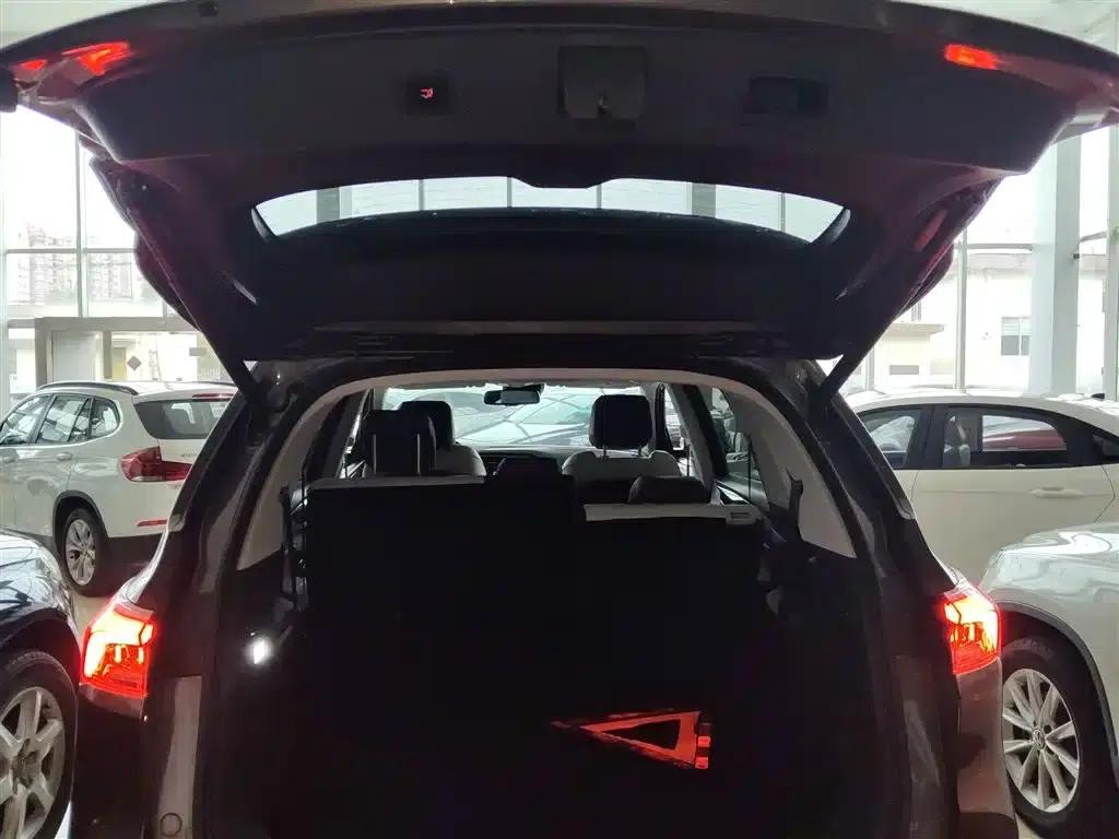 Maxus D60 2019 1.5T Automatic Premium Edition 7-seater — миниатюра 15