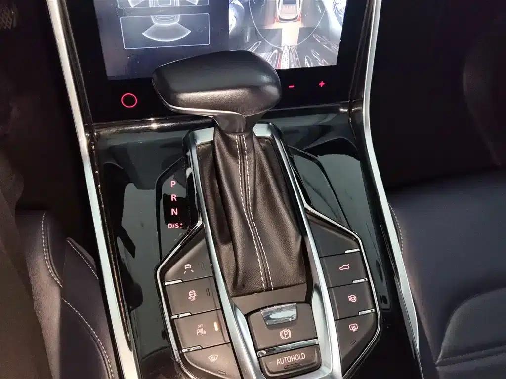 Maxus D60 2019 1.5T Automatic Premium Edition 7-seater — миниатюра 10