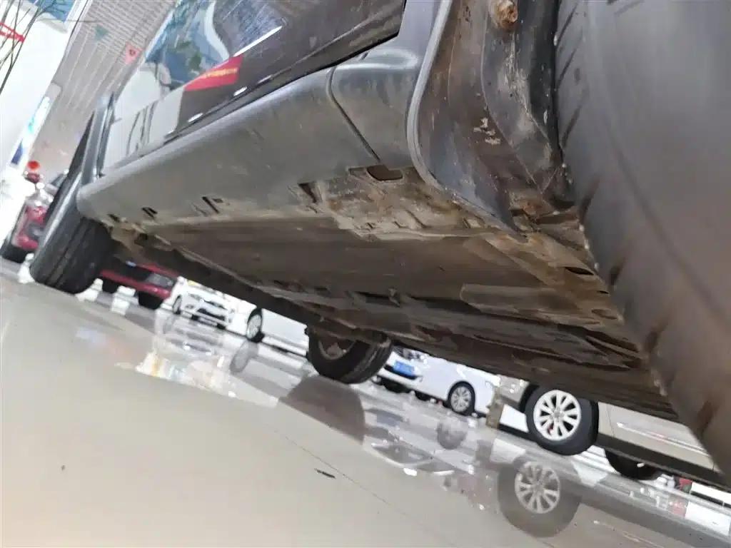 Jingyi X3 2015 1.5L Comfort Model — миниатюра 21
