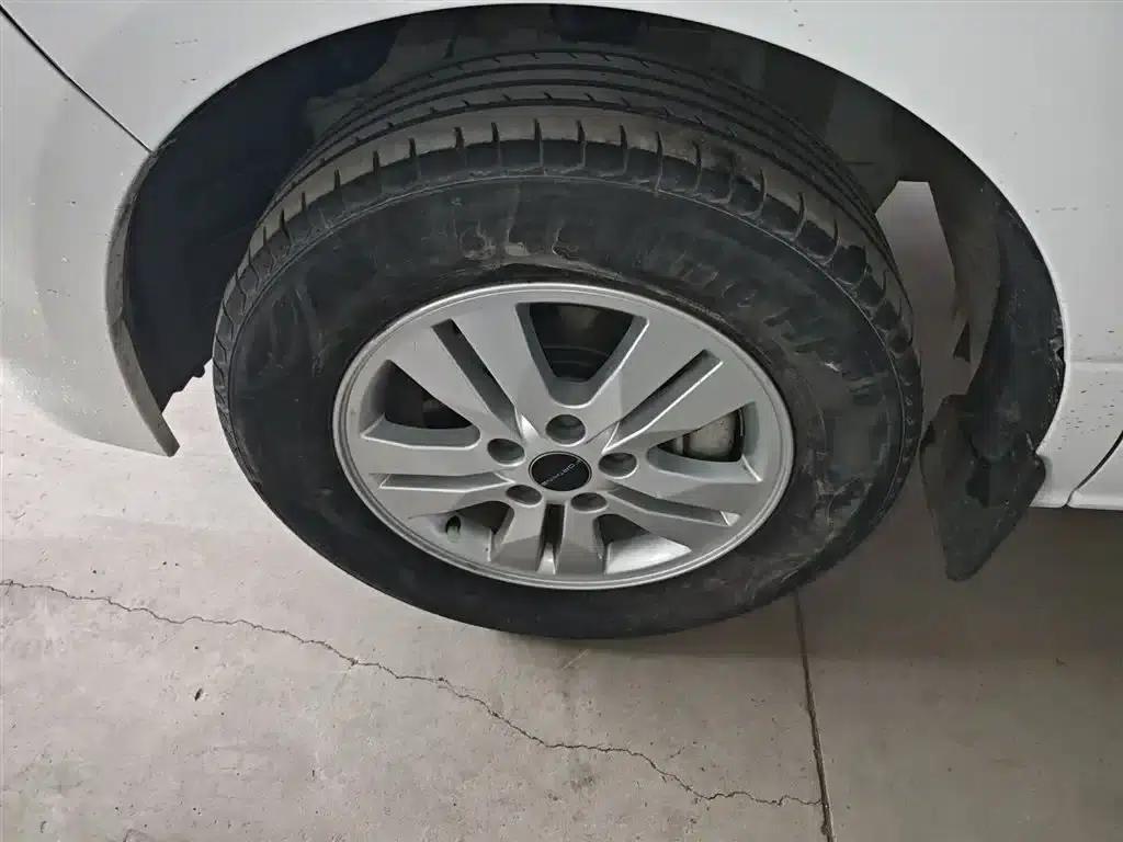 Fengxing M7 2021 1.8T Manual Premium Edition — миниатюра 25
