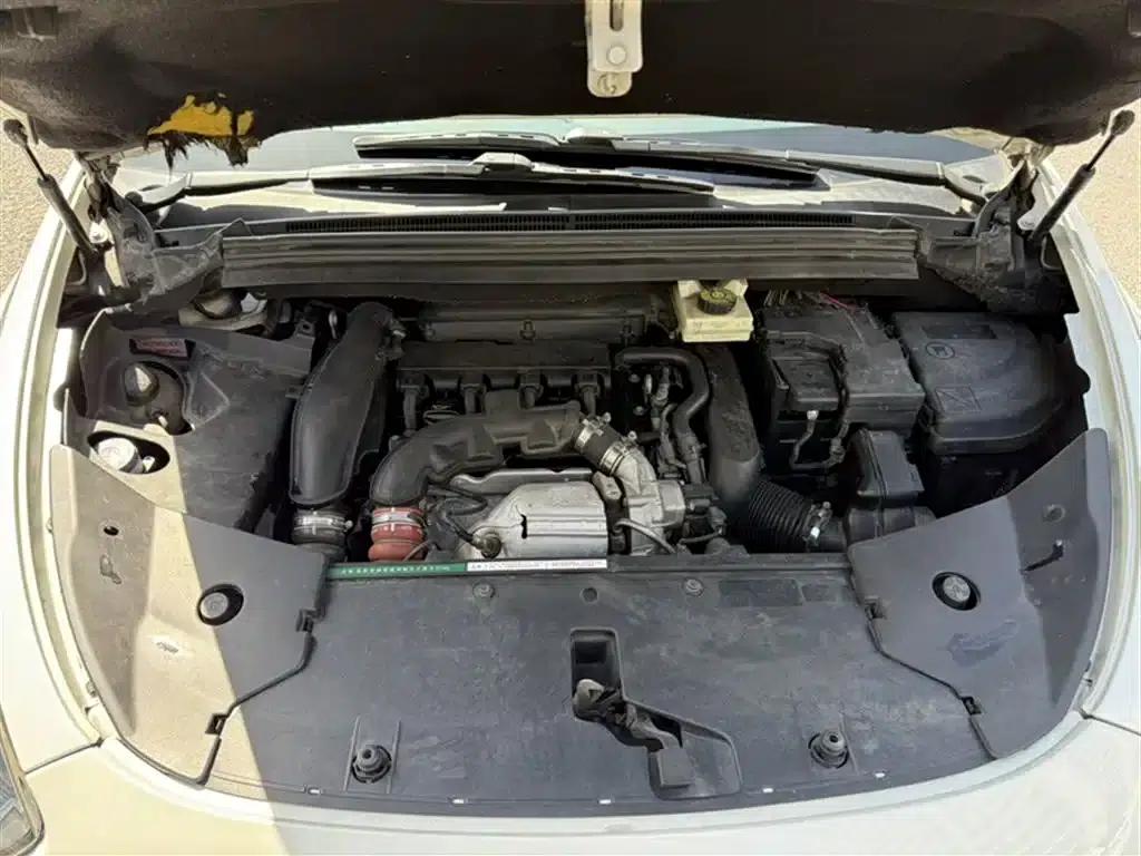 DS 5 2013 1.6T Luxury Edition THP160 — миниатюра 10