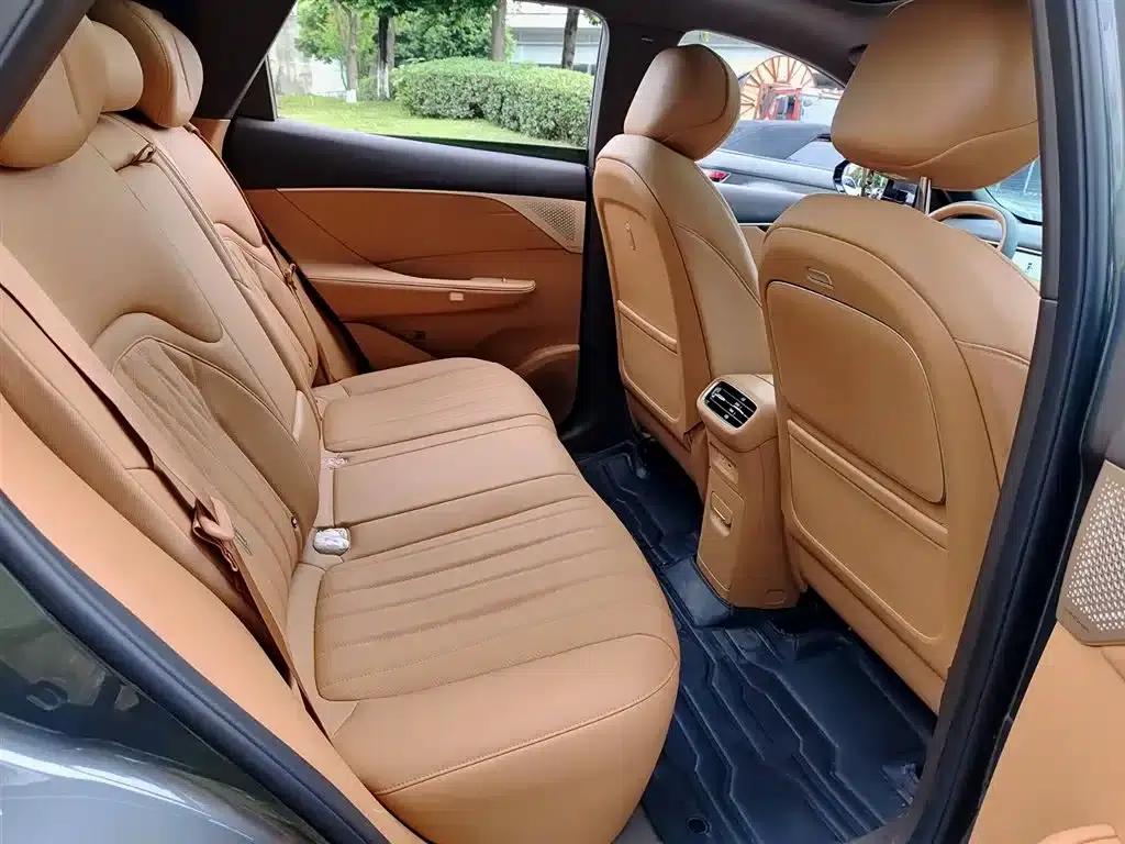 Dongfeng Fengshen L8 2025 Model 185KM Dream Edition — миниатюра 11