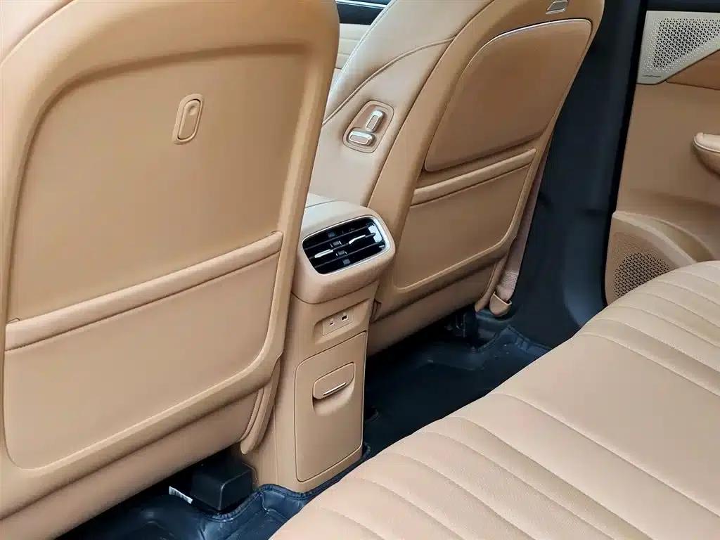 Dongfeng Fengshen L8 2025 Model 185KM Dream Edition — миниатюра 9