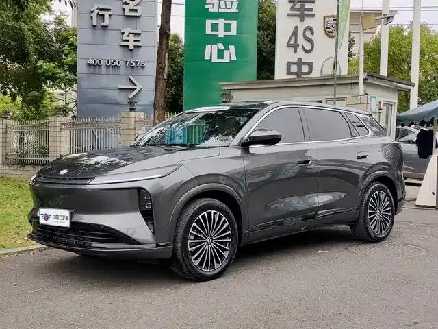Dongfeng Fengshen L8 2025 Model 185KM Dream Edition