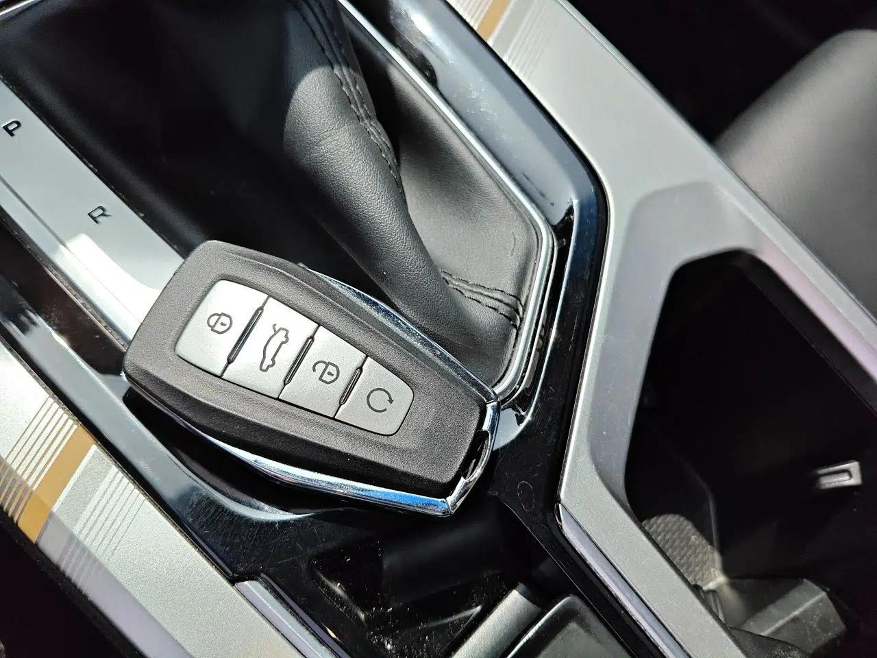 Geely Auto Emgrand L 2022 1.4T CVT Flagship Edition — миниатюра 9