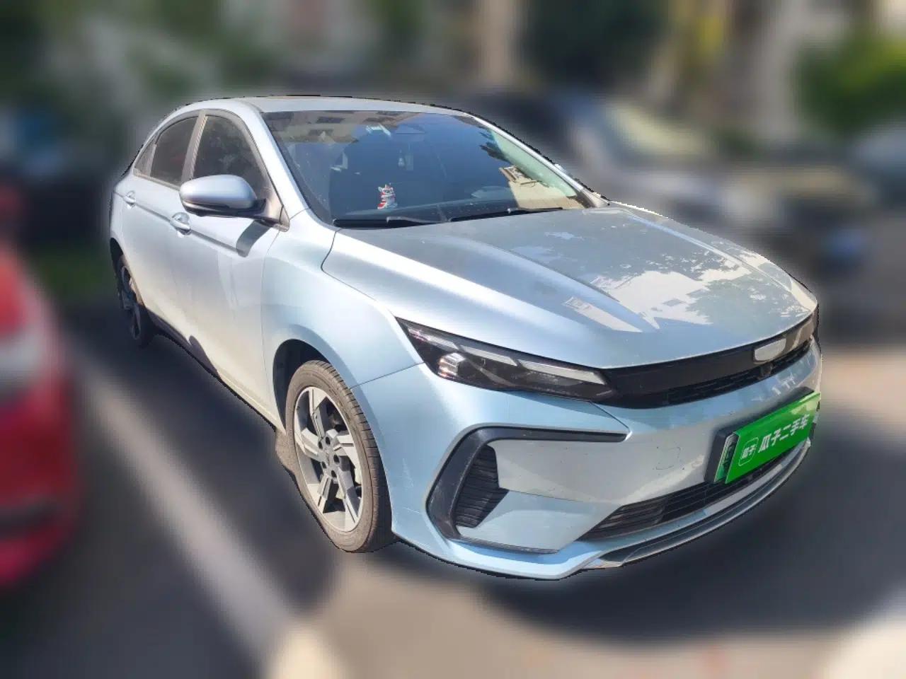 Geely Auto Emgrand L HiP 2024 Champion Edition 1.5TD-DHT Pro 100KM Excellence Model — миниатюра 3