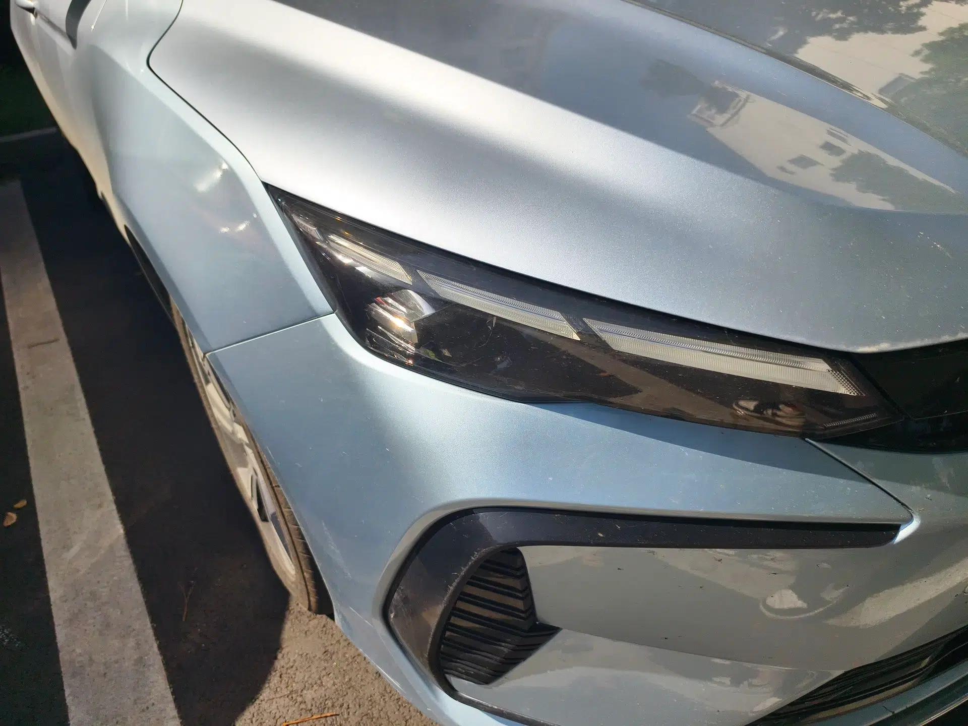 Geely Auto Emgrand L HiP 2024 Champion Edition 1.5TD-DHT Pro 100KM Excellence Model — миниатюра 7