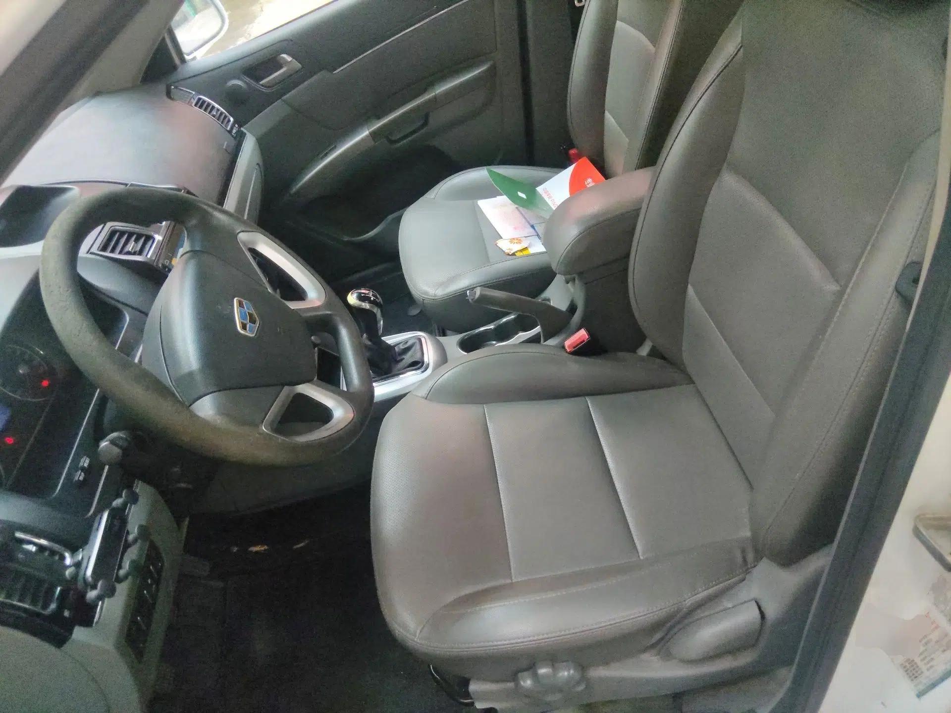 Geely Auto Classic Emgrand 2013 Sedan 1.8L Manual Entry-Level CNG Model — миниатюра 16