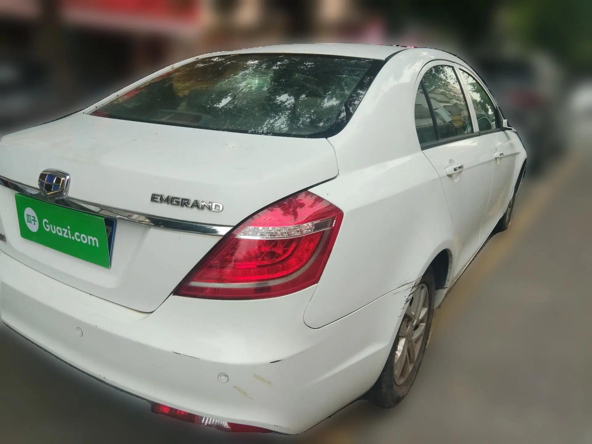 Geely Auto Classic Emgrand 2013 Sedan 1.8L Manual Entry-Level CNG Model — миниатюра 6