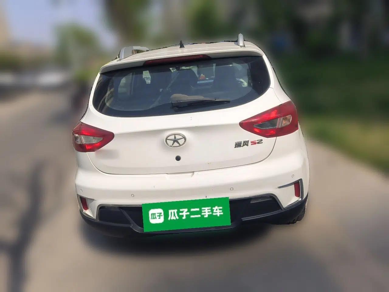 JAC Group Refine S2 2015 1.5L Manual Luxury Model — миниатюра 5