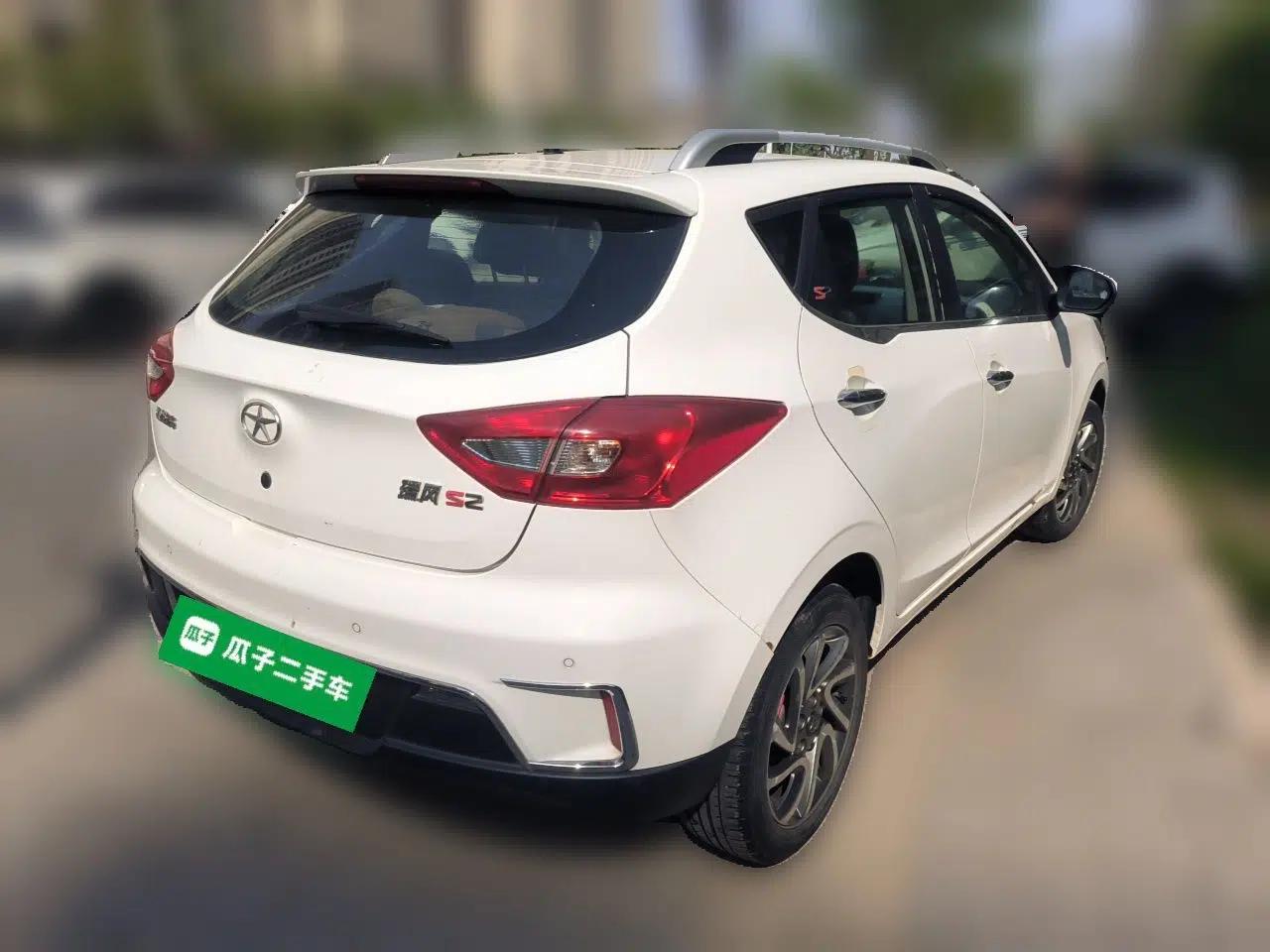 JAC Group Refine S2 2015 1.5L Manual Luxury Model — миниатюра 6