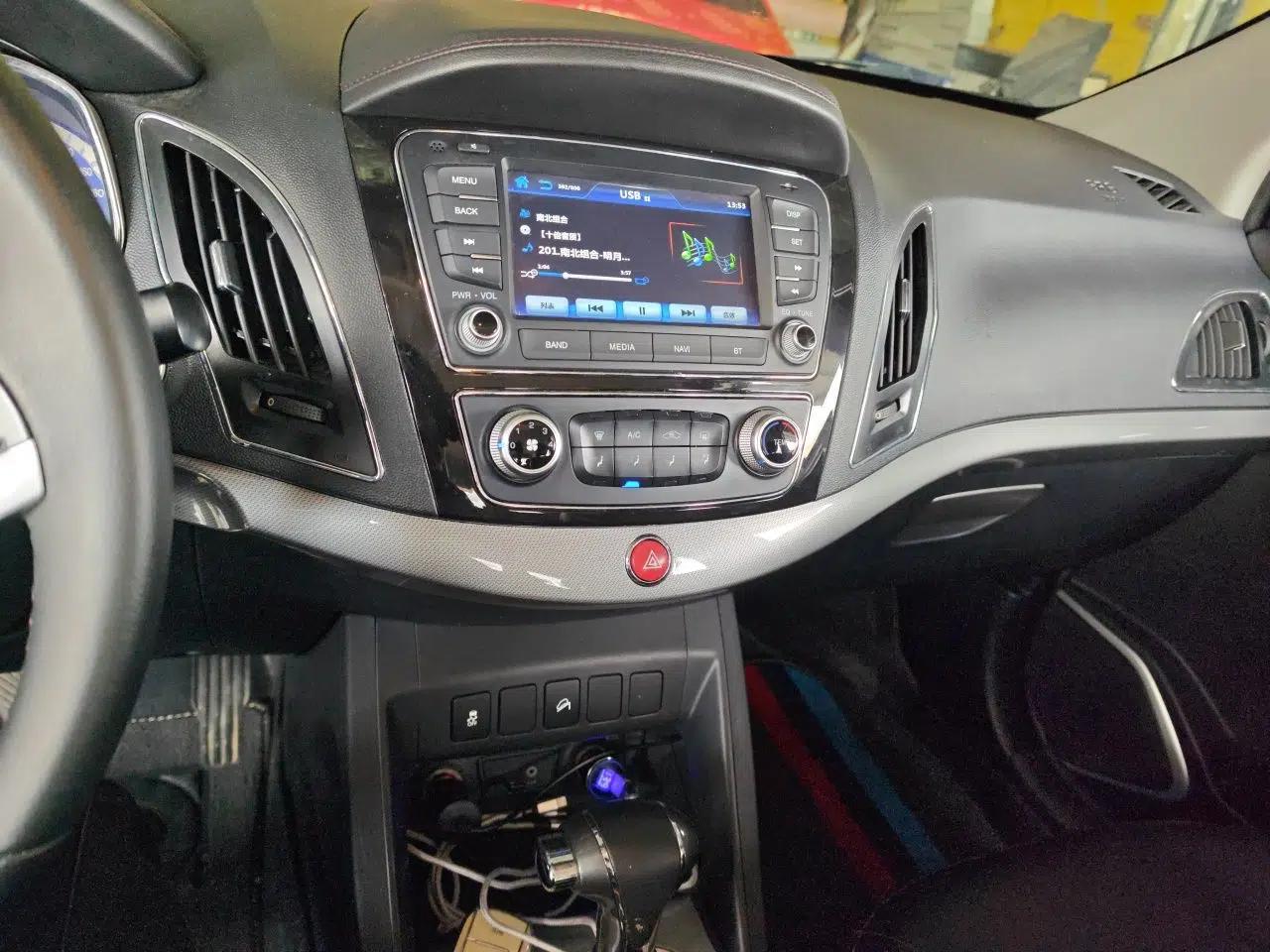 JAC Group Refine S5 2017 1.5T Automatic E-commerce Edition — миниатюра 14