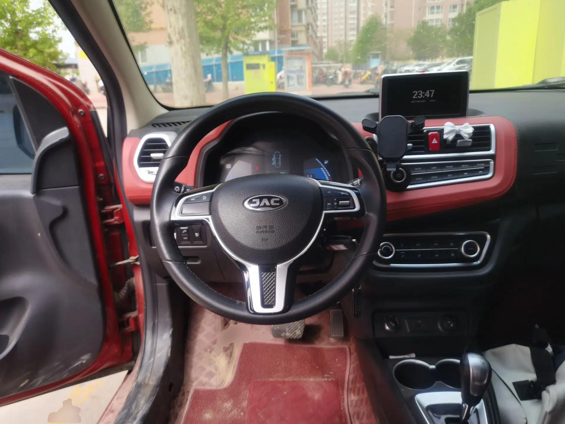 JAC Group iEV6E 2018 Sport Edition iEV6E Luxury Smart Enjoyment Version — миниатюра 11