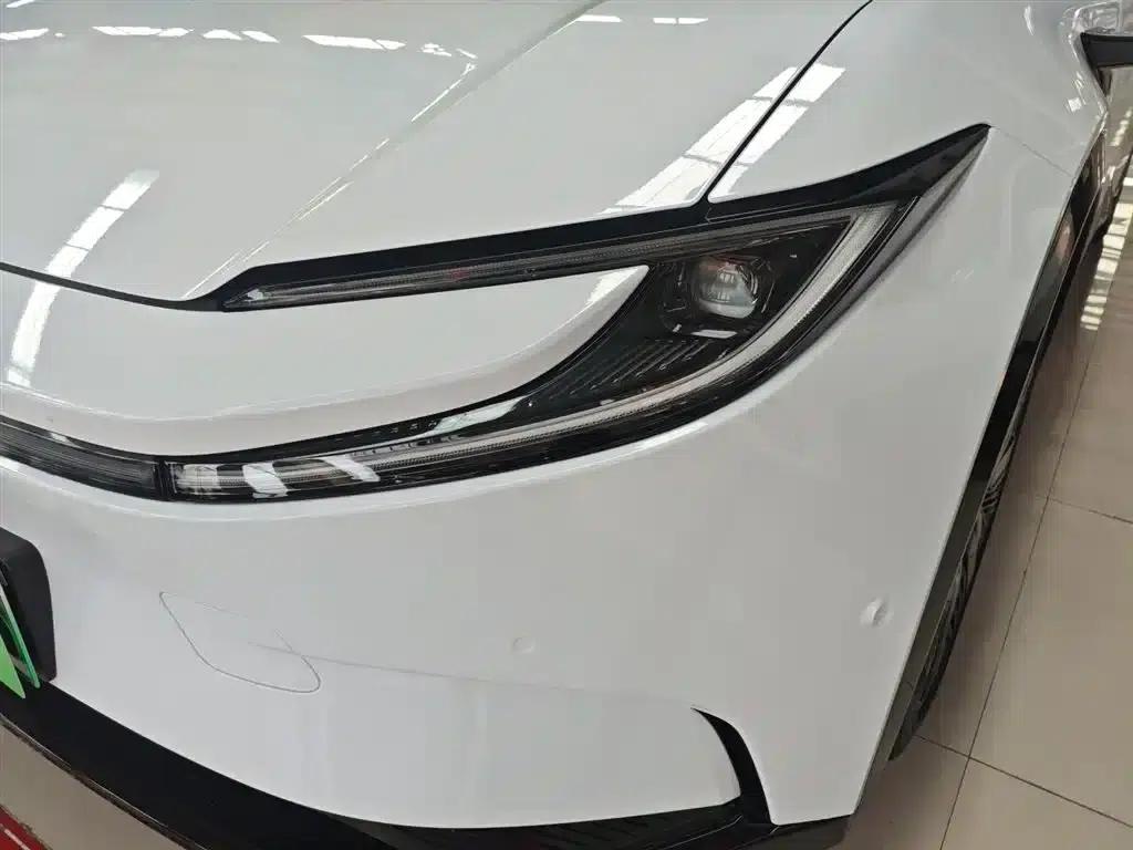 Toyota BZ5 2025 550 PRO Smart Edition — миниатюра 18