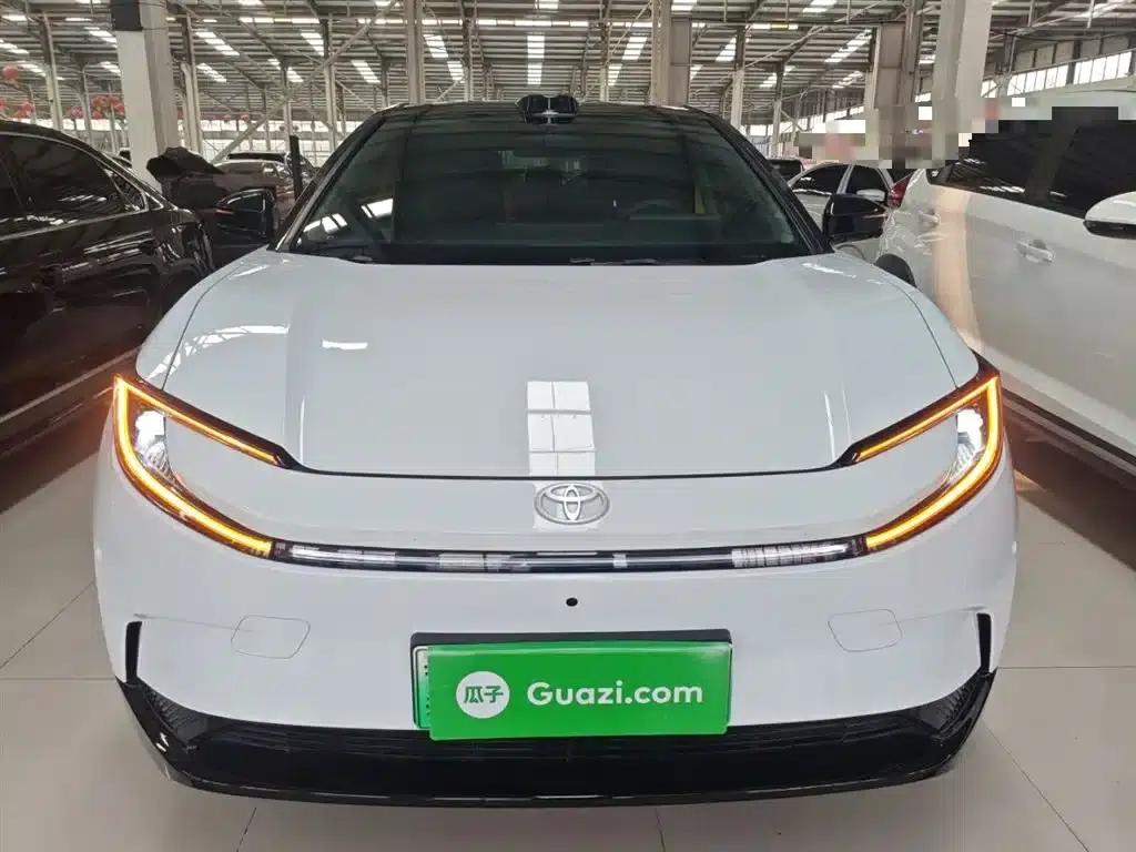 Toyota BZ5 2025 550 PRO Smart Edition — миниатюра 3