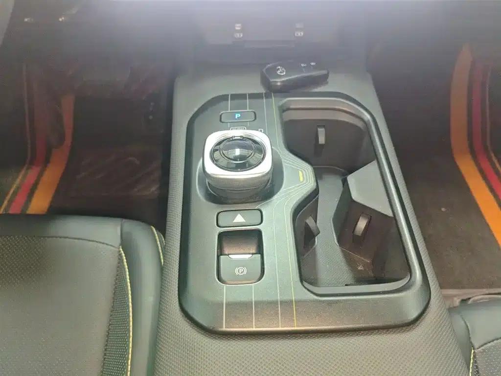 Toyota BZ5 2025 550 PRO Smart Edition — миниатюра 10